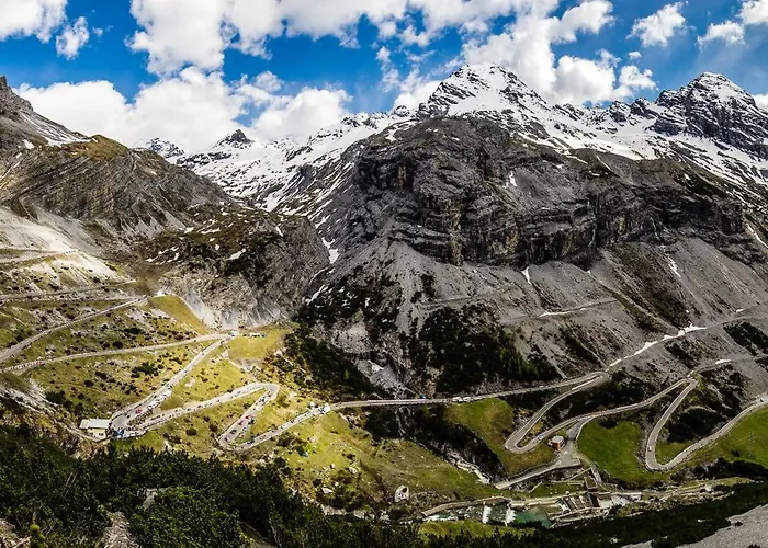 Alu Mountain Design 酒店