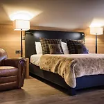 Alu Mountain Design 4*