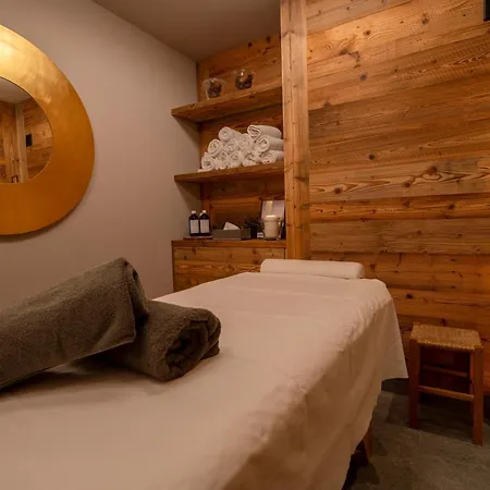 Alu Mountain Design Готель