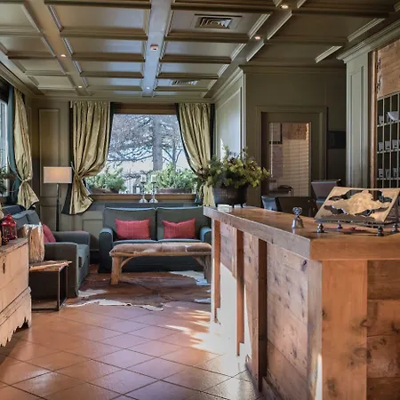 Alu Mountain Design Готель 4*